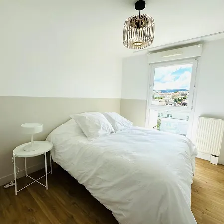 Apartment Magnifique T3 Avec Terrasse Clermont-Ferrand