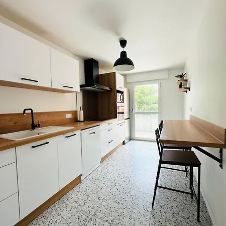 Apartment Magnifique T3 Avec Terrasse